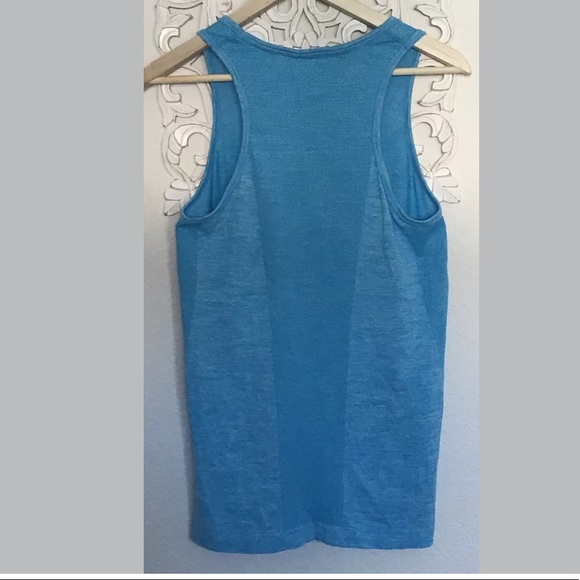 Gymshark Blue Racerback Top Size M - Picture 5 of 5